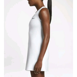 Women’s Nike Pure Tennis white dress size M