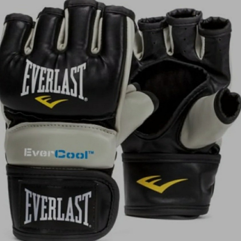 Striking Gloves