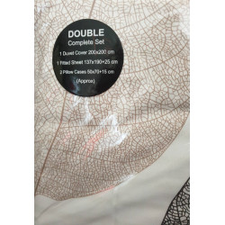 Bedding double with fitted sheet