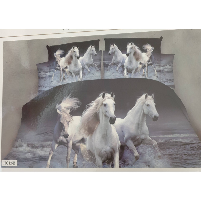 Bedding double with fitted sheet