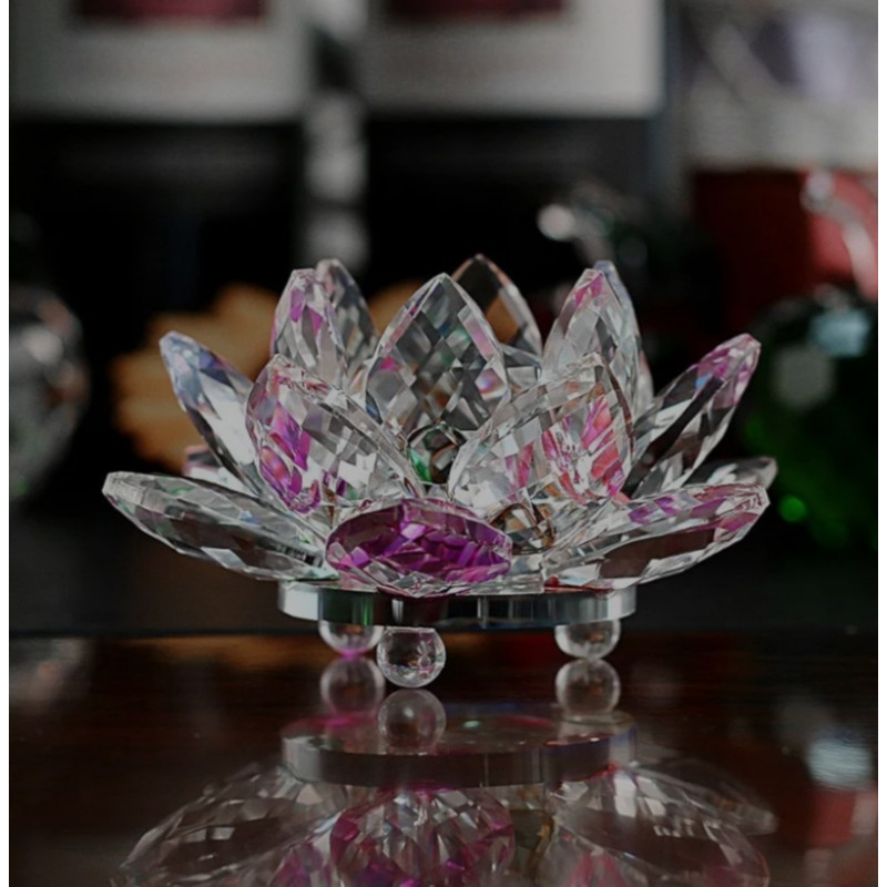 Bouquet of crystal lotus flowers candle holder